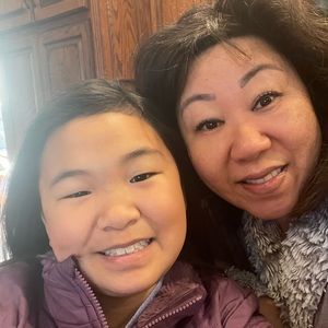 Meet your Posher, Elise